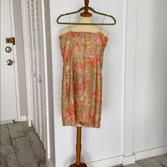 Strapless dress - Picture 2 of 3